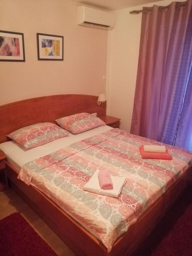 Smjestajni Objekt Padovan Banjol Εξωτερικό φωτογραφία