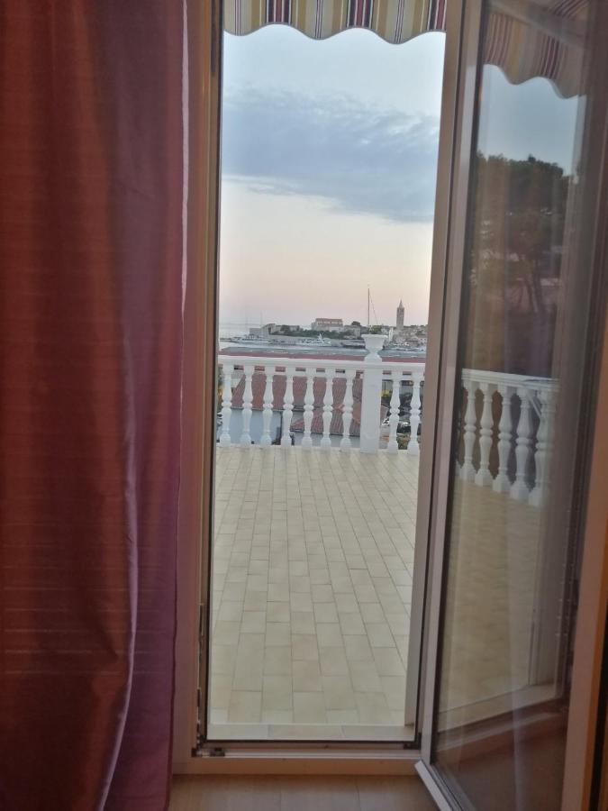 Smjestajni Objekt Padovan Banjol Εξωτερικό φωτογραφία