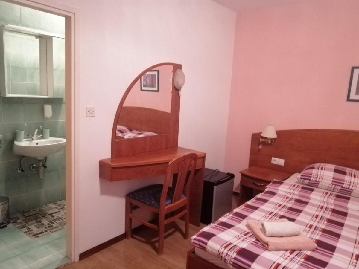 Smjestajni Objekt Padovan Banjol Εξωτερικό φωτογραφία
